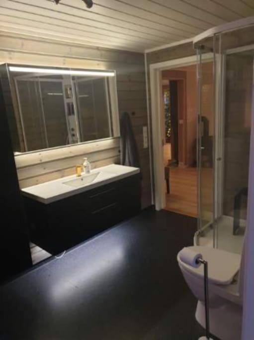 Mountainside Lodge - Breivikeidet Tromsø Eksteriør bilde